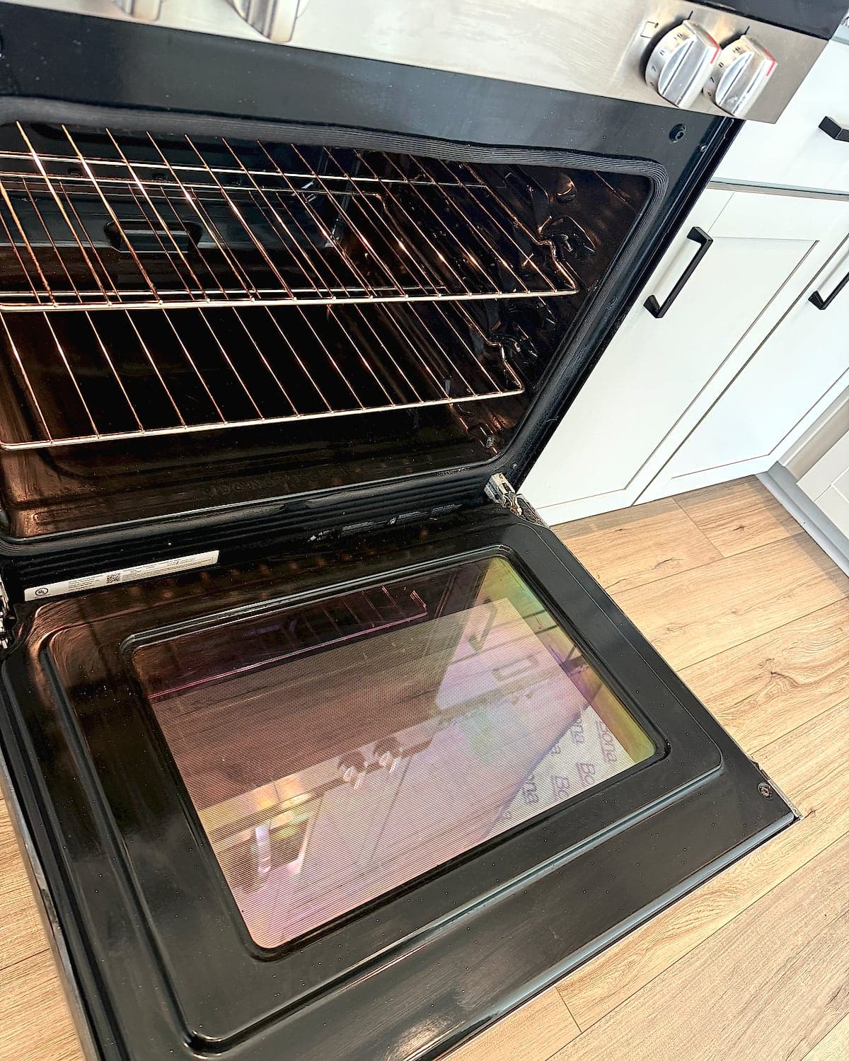 A clean oven interior after one of Reyna’s cleans